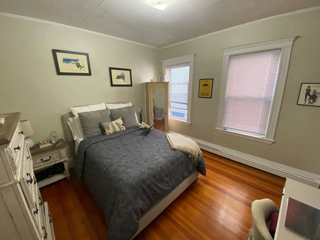 7 Lowden Ave, Ball Square