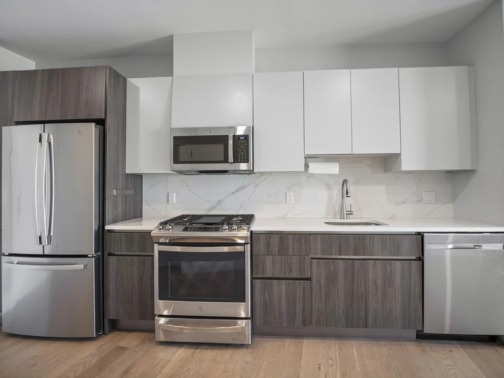 9 Central St, Spring Hill