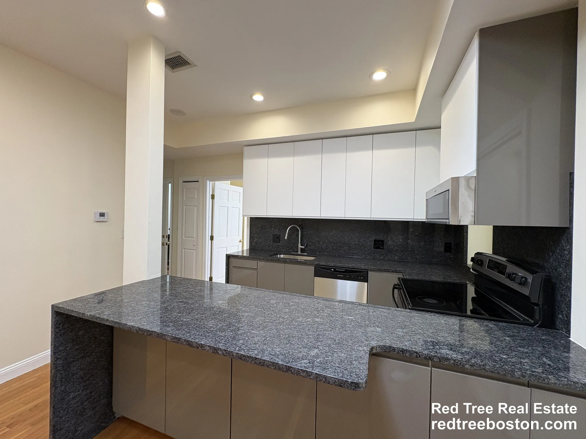 1801 Beacon St, Brookline