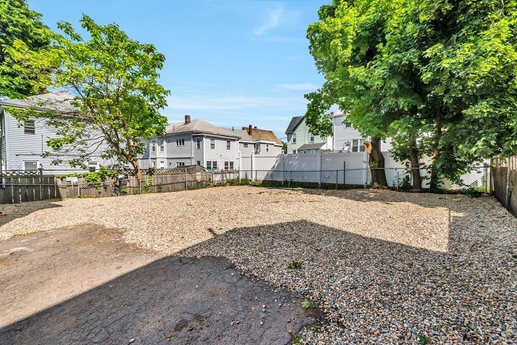 48 Ashland St, Malden