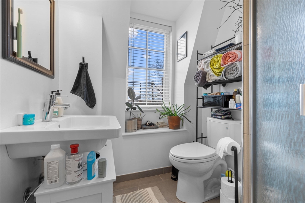 105 Broadway, Chelsea