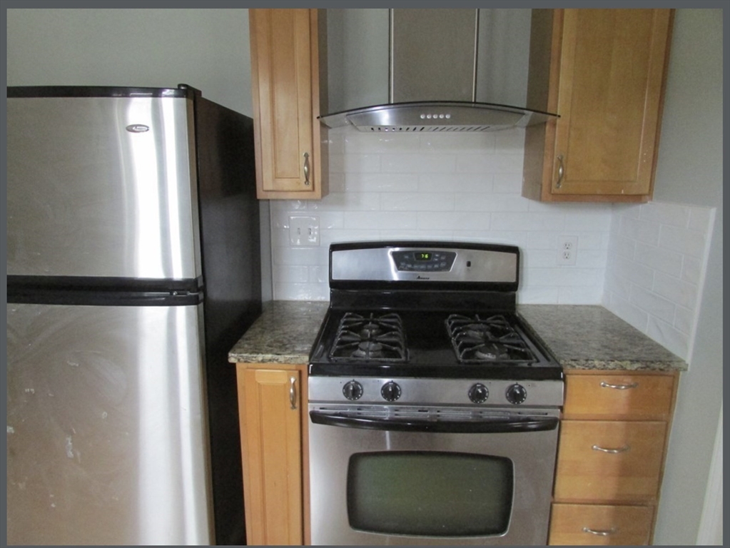 94 Plain St, Braintree