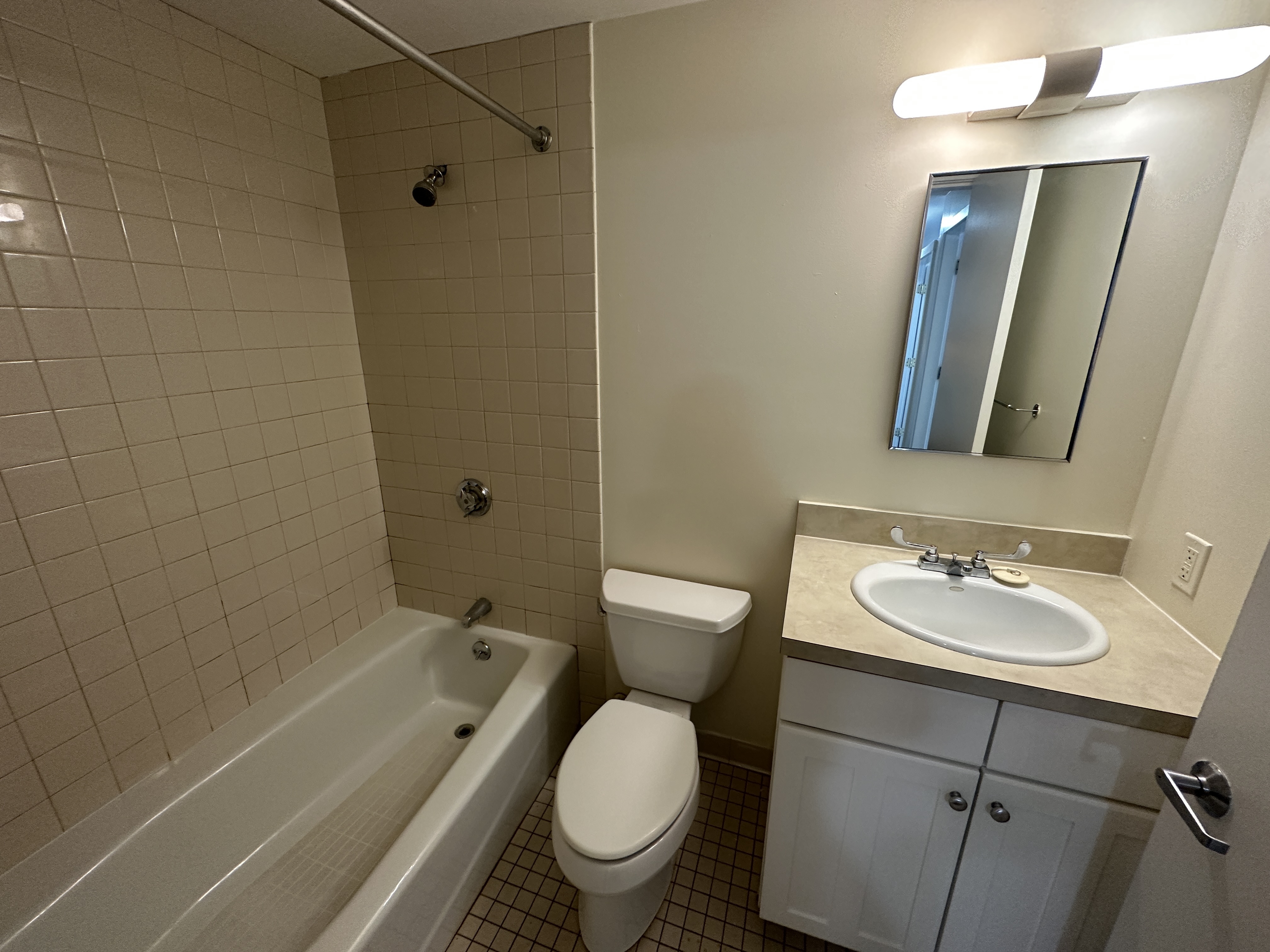 40 Boylston St, Downtown