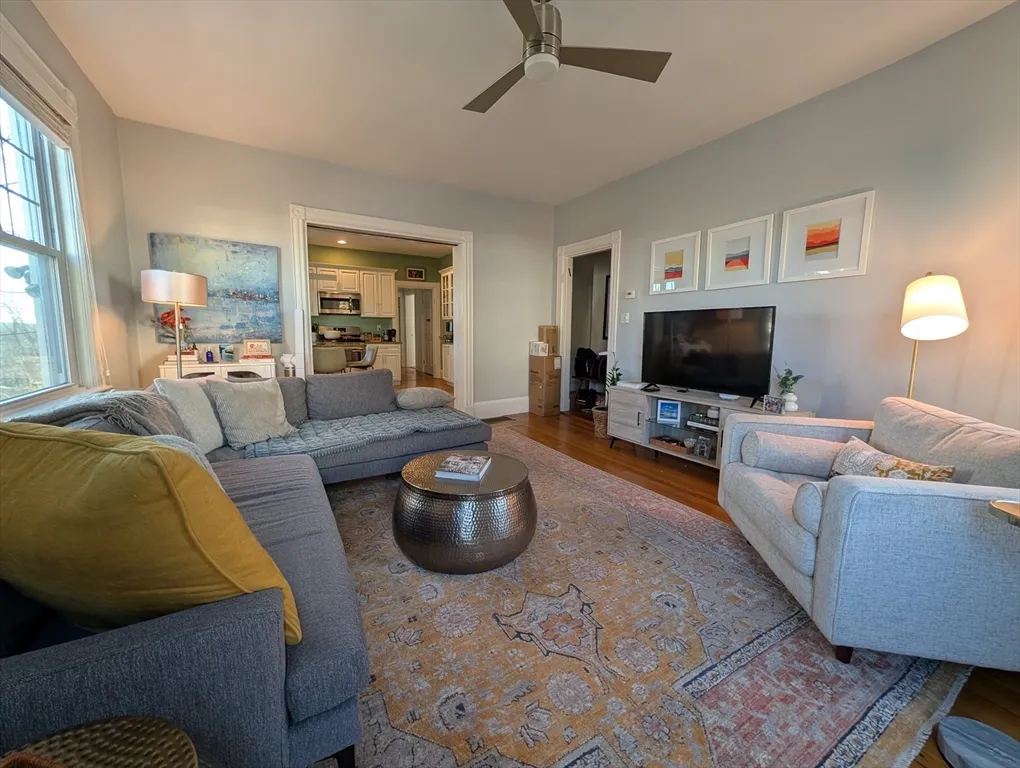 95 Brown Ave, Roslindale