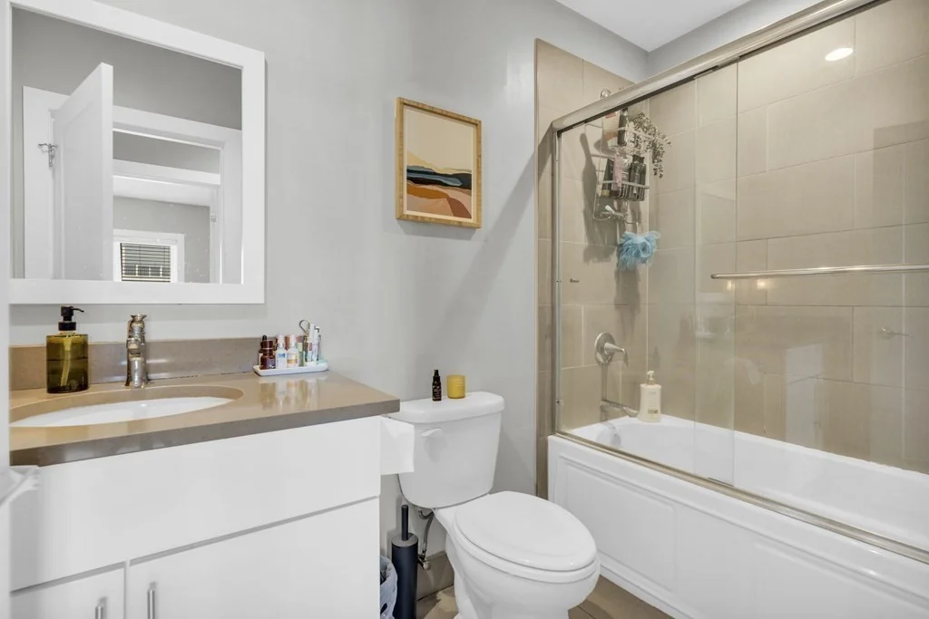 157 Hancock St, Quincy