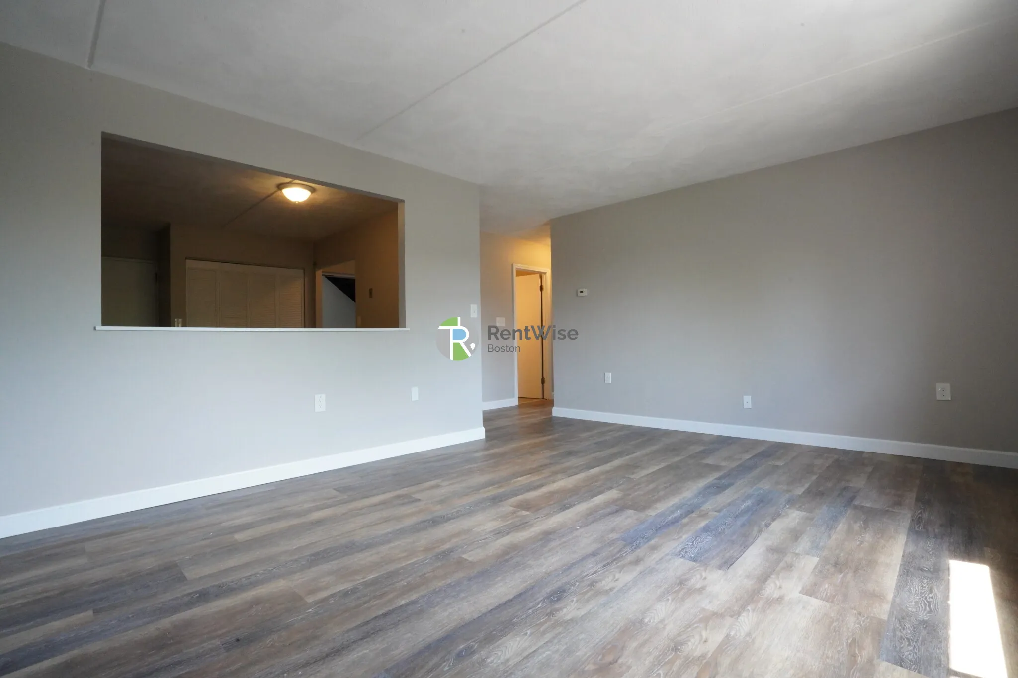 12 Cottage Ct, Nonantum