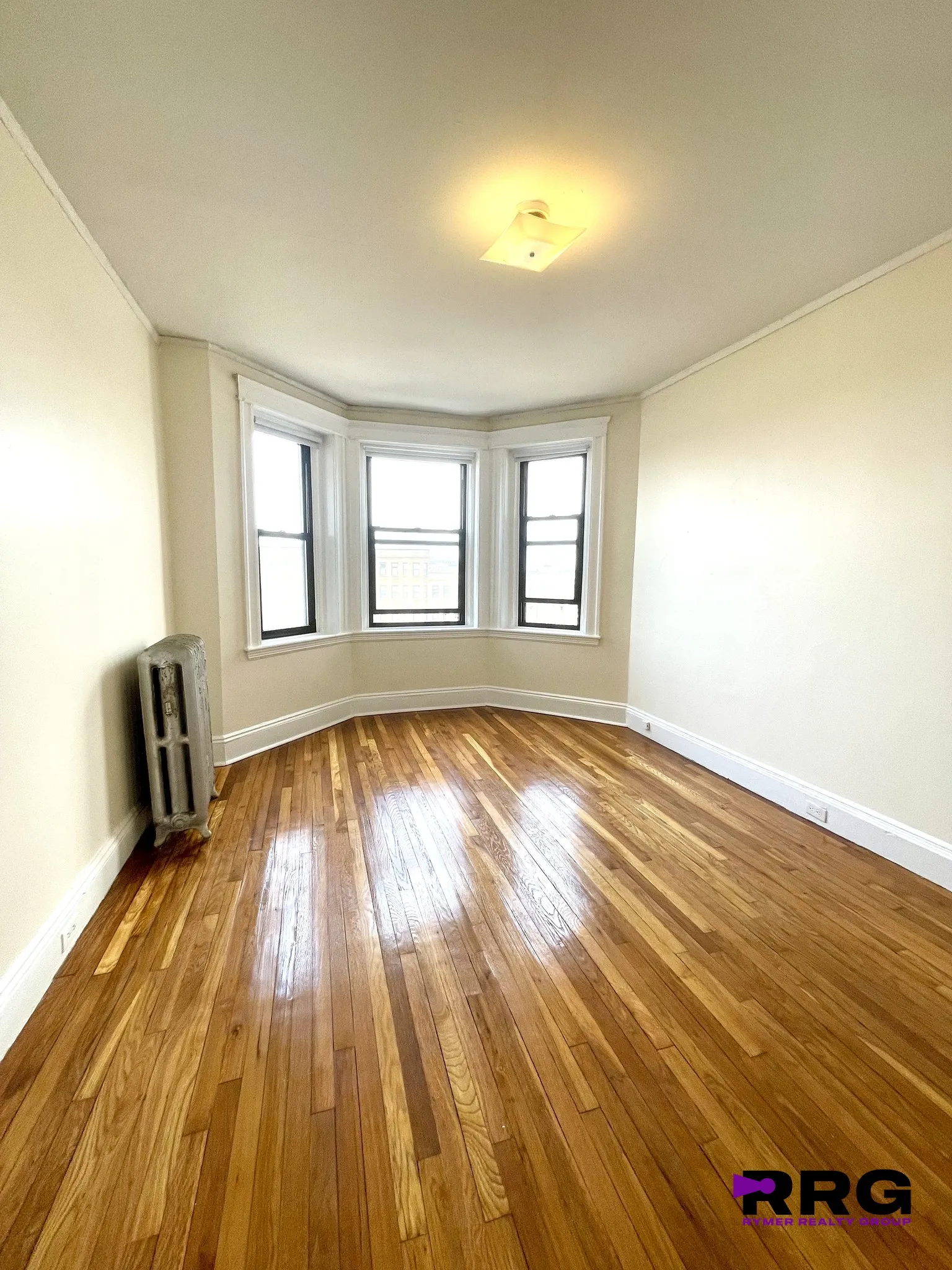 1144 Commonwealth Ave, North Brookline