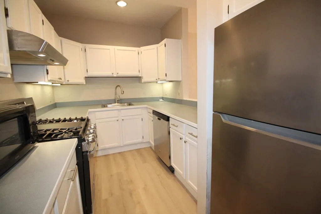 11 Worcester St, South End