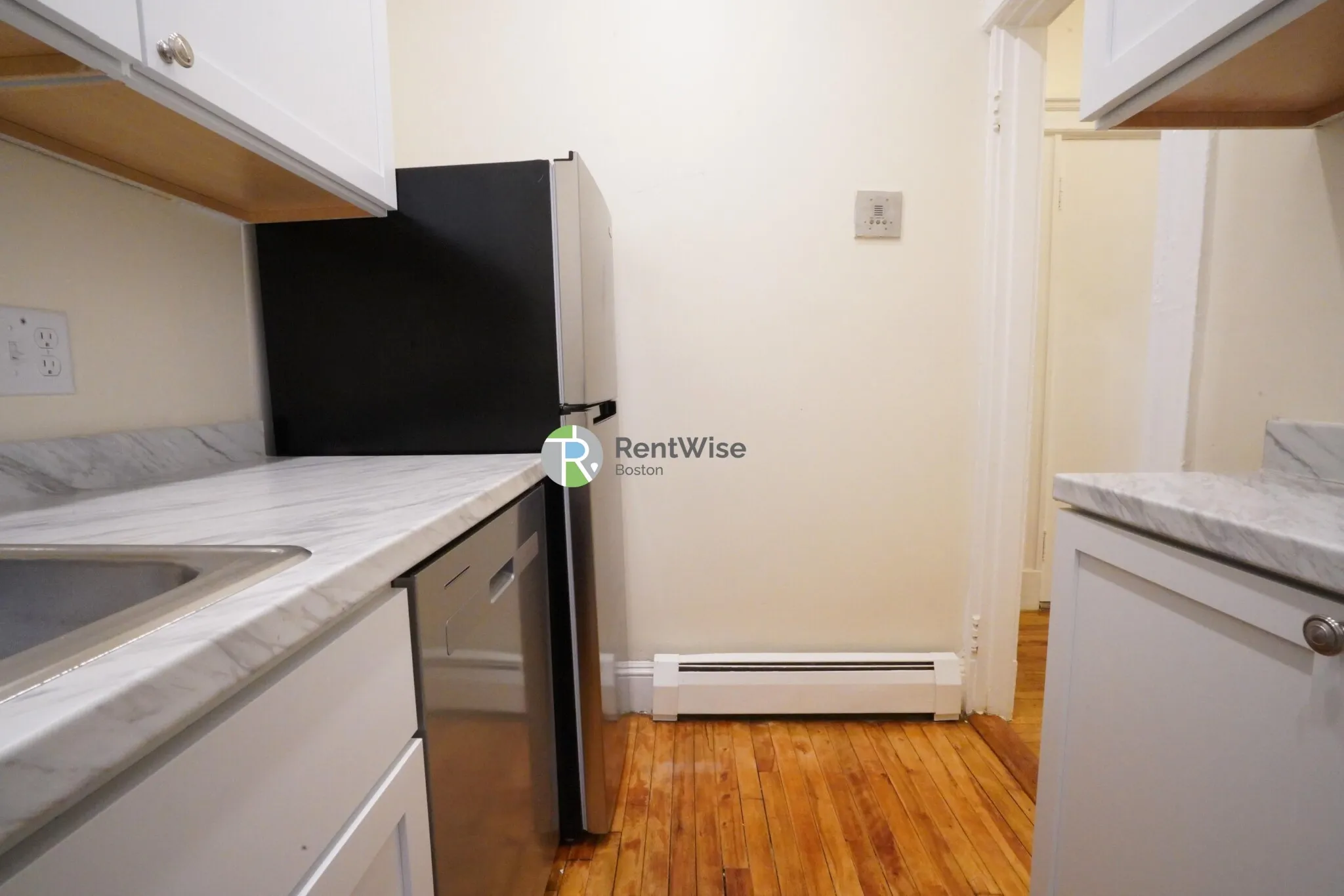 1844 Commonwealth Ave, Brighton