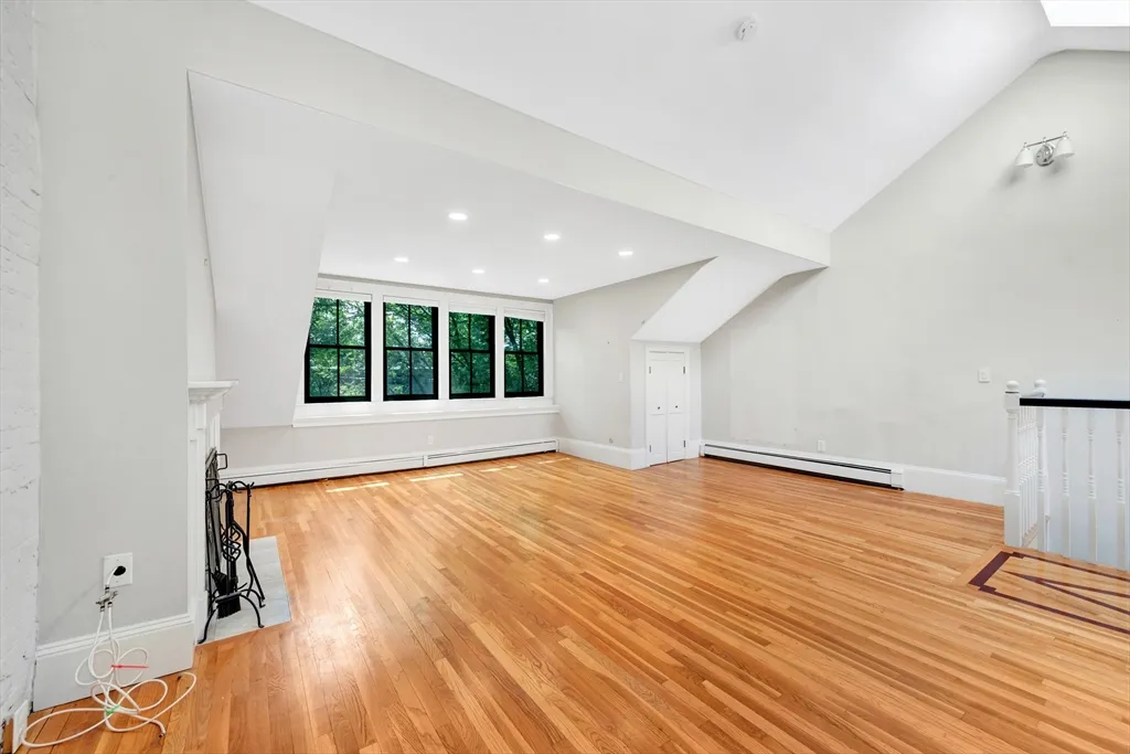 32 East Springfield St, South End