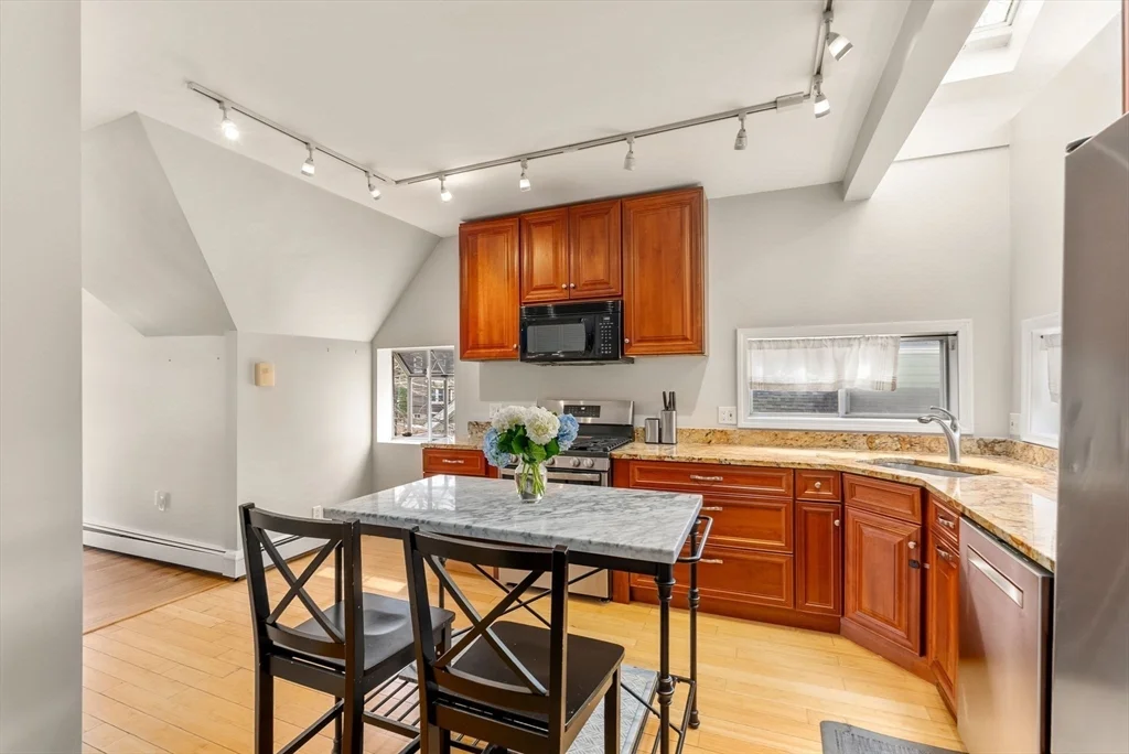 45 Quincy, Medford