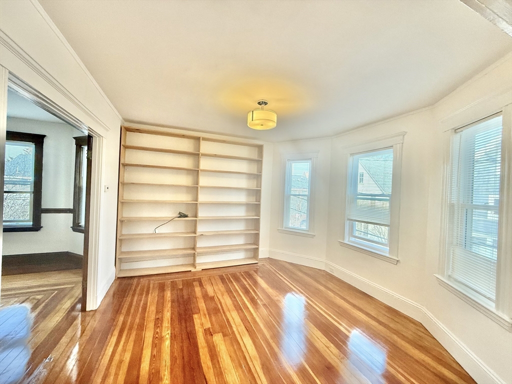 25 Hollis, North Cambridge