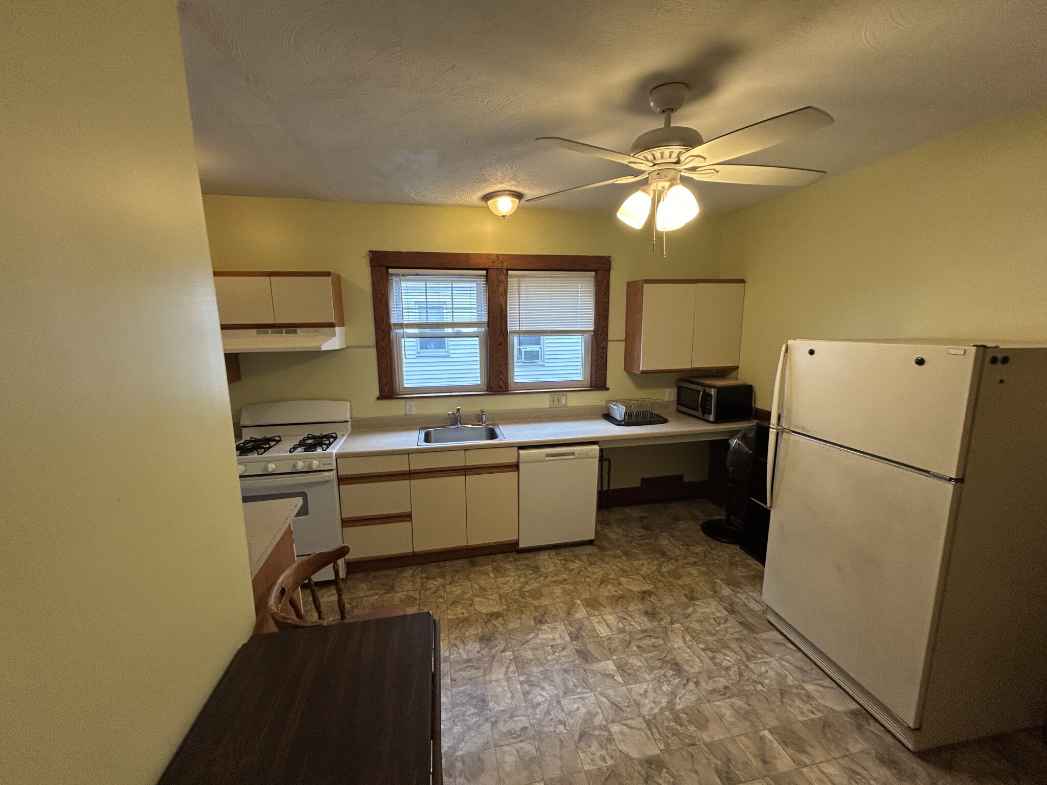 59 Quincy St, Medford