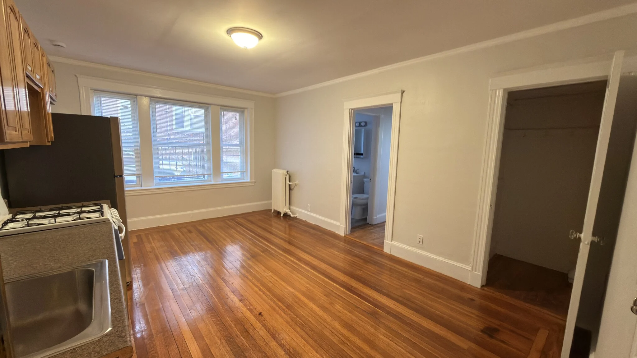 1615 Commonwealth Ave, Brighton