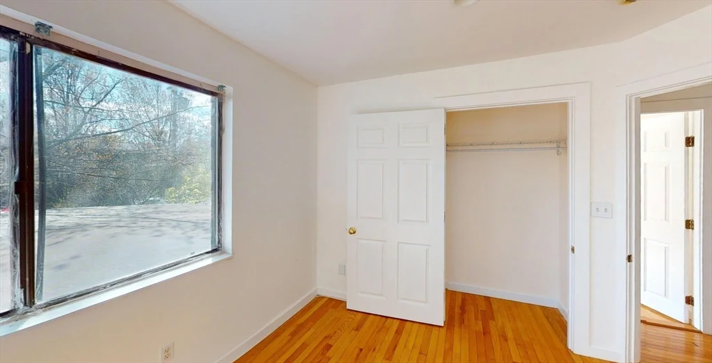 22-24 Broadlawn Park, Chestnut Hill