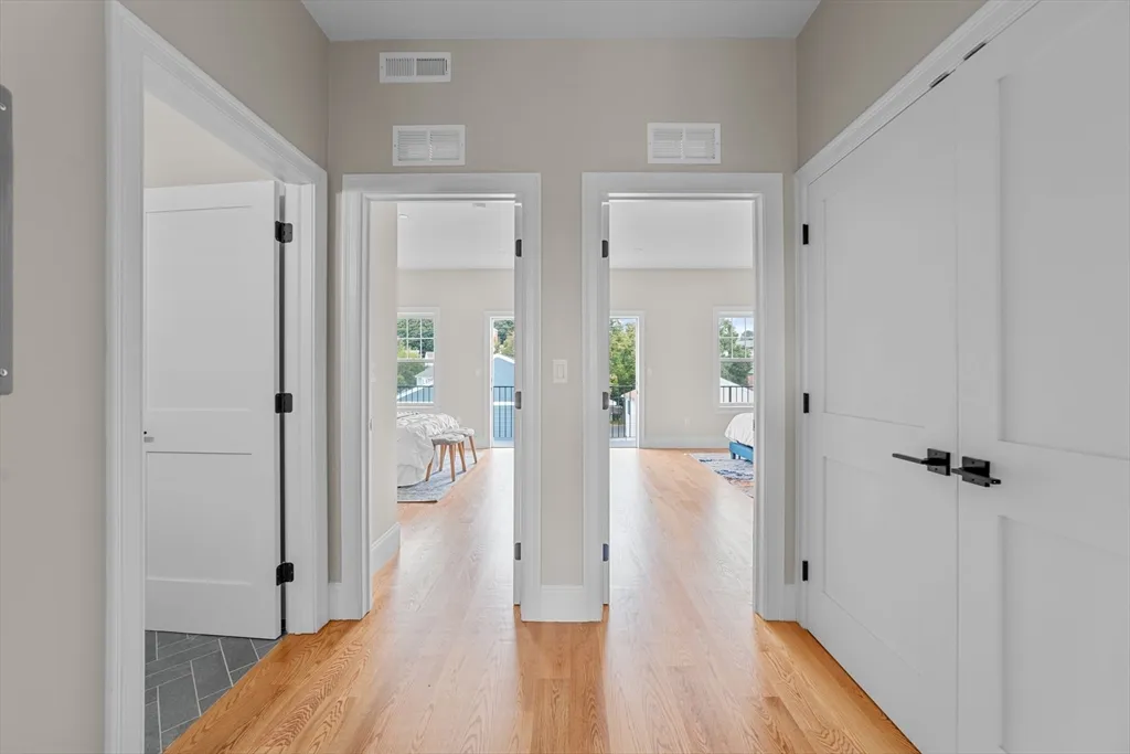 31 Boardman St, East Boston