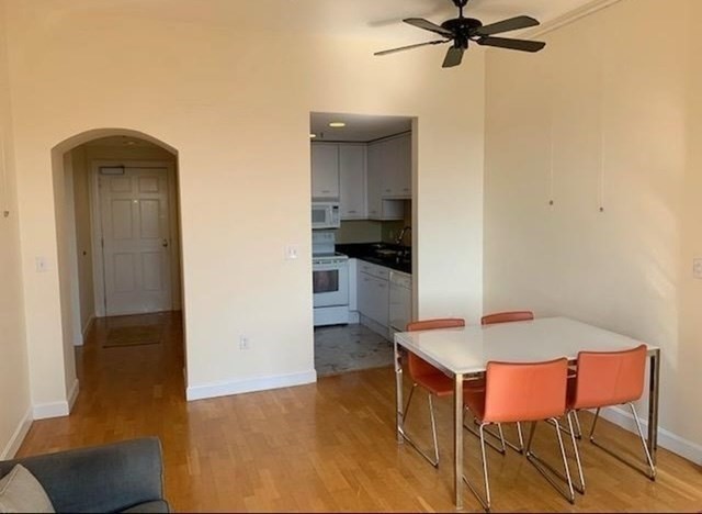 416 Marlborough St, Back Bay