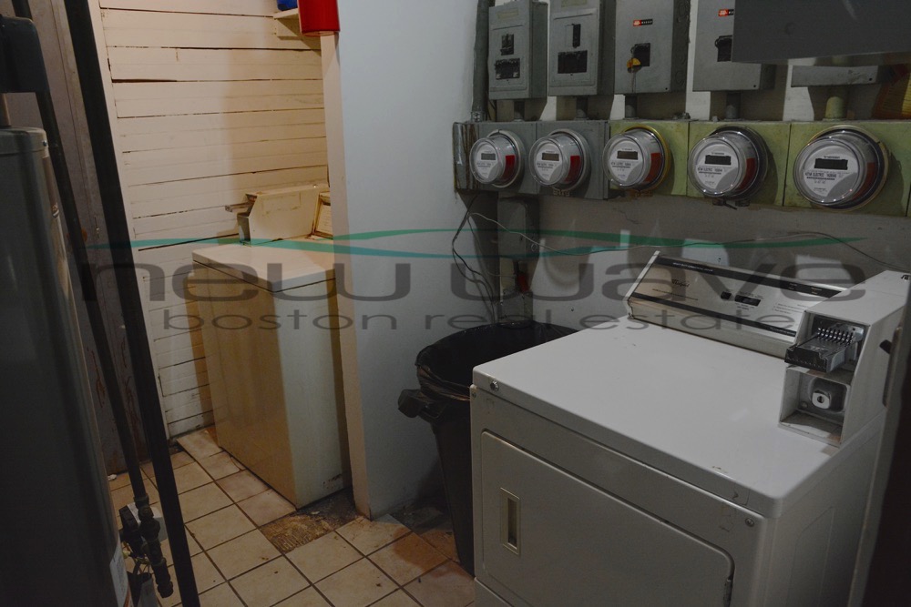 16 Hereford St, Back Bay