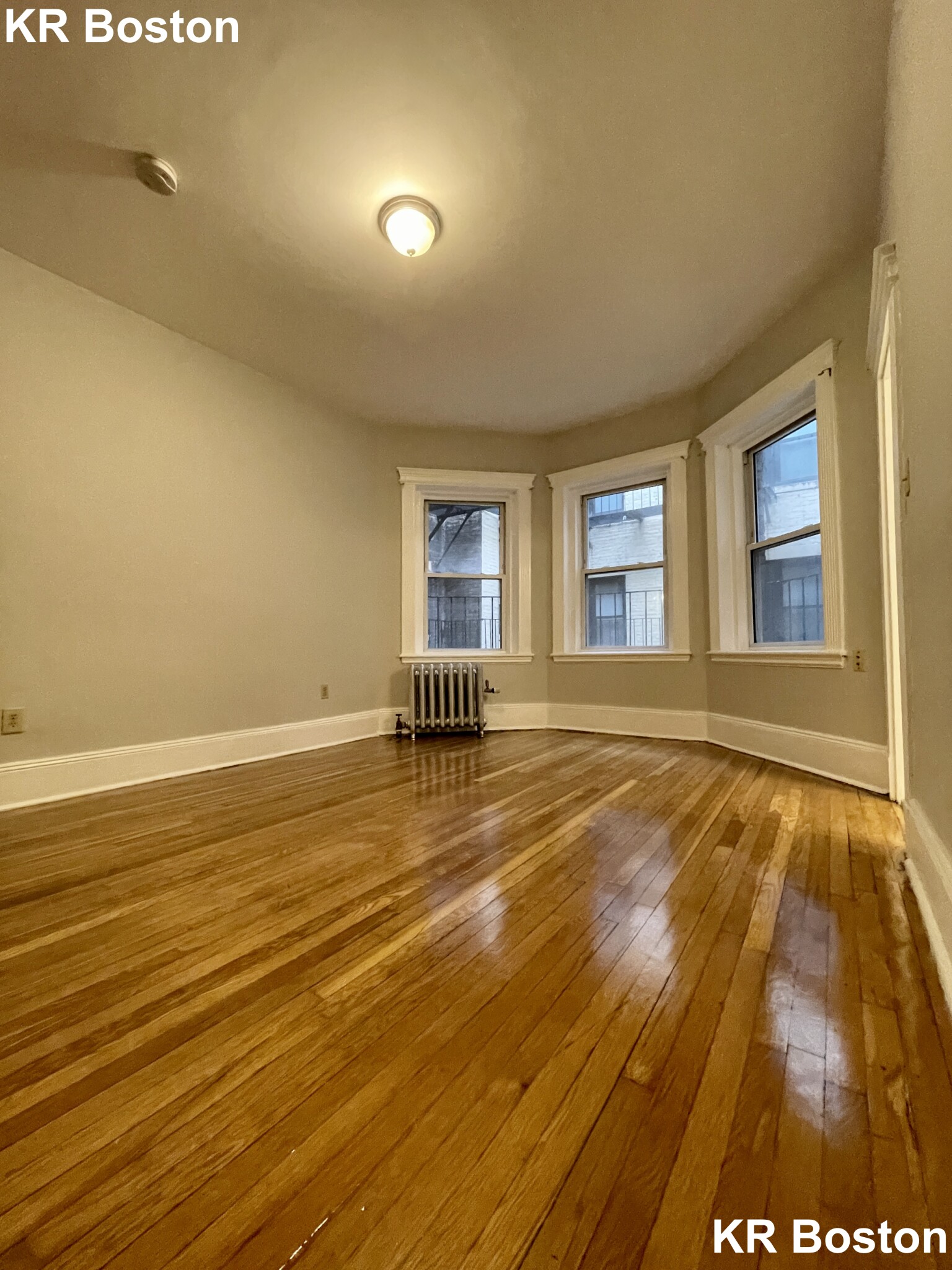 Studio bed, 1 bath apartment for rent at 40 Hemenway St Unit 15, Fenway — photo 1 of 3
