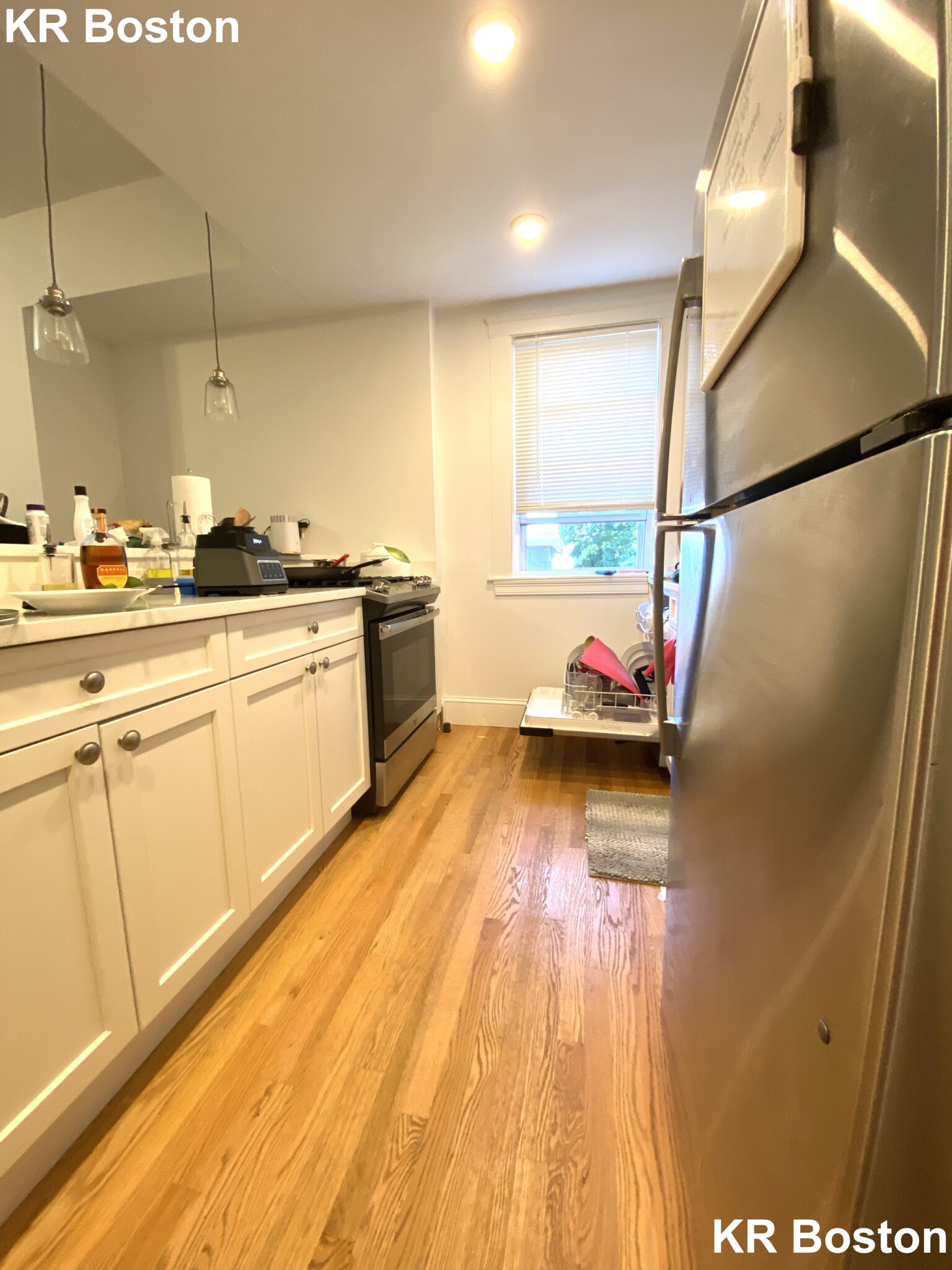 4 bed, 1 bath apartment for rent at 27 Newton St Unit 2, Brighton — photo 1 of 5