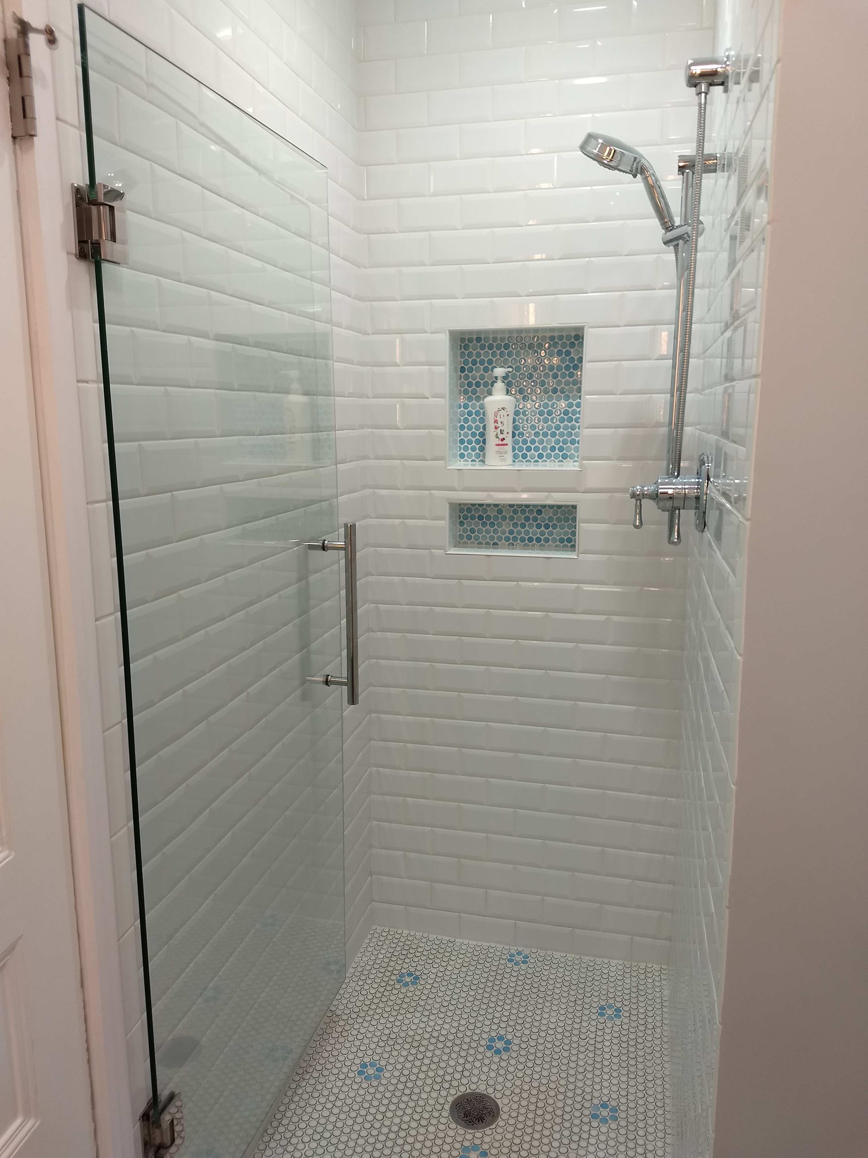 3 bed, 2 bath apartment for rent at 38 Stanton Ave Unit 3, Brookline Village — photo 7 of 19