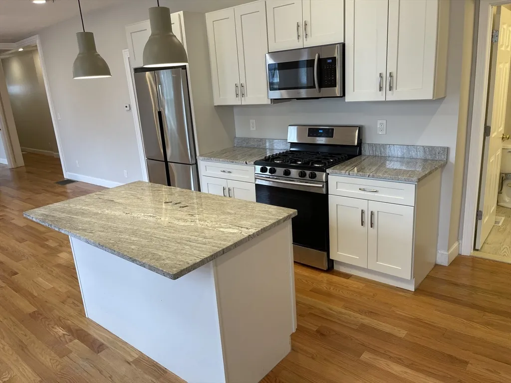 79 Newton St, Ward Two