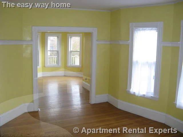 30 Elm St, Porter Square