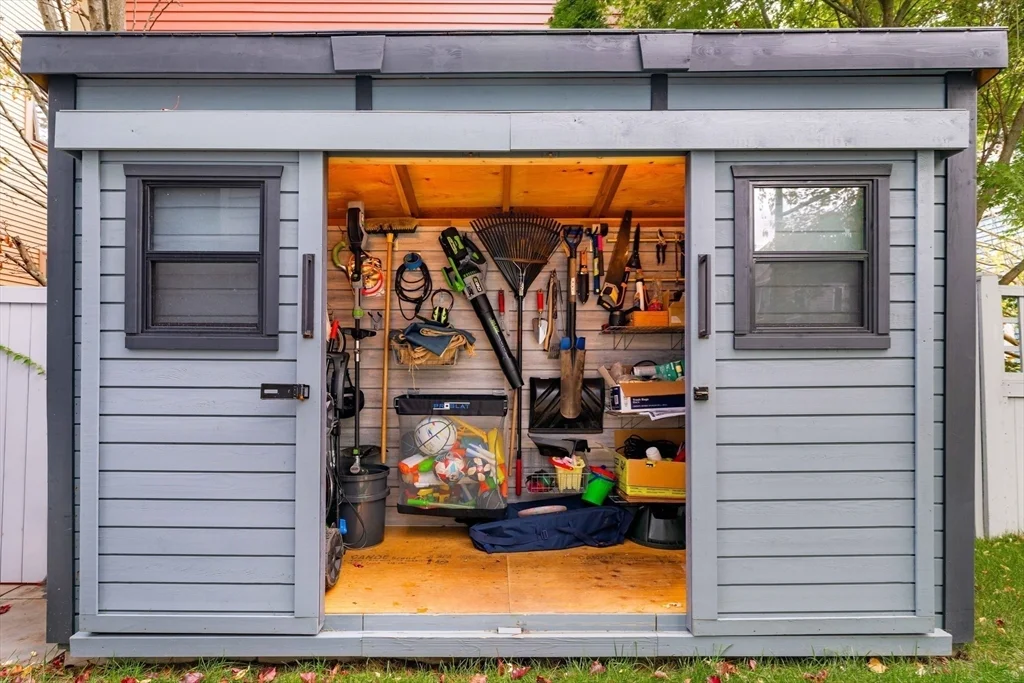 205 Pearl St, Cambridgeport