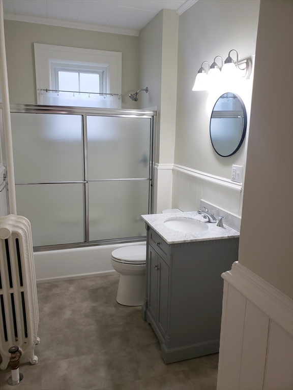 15 Hayward St, Attleboro