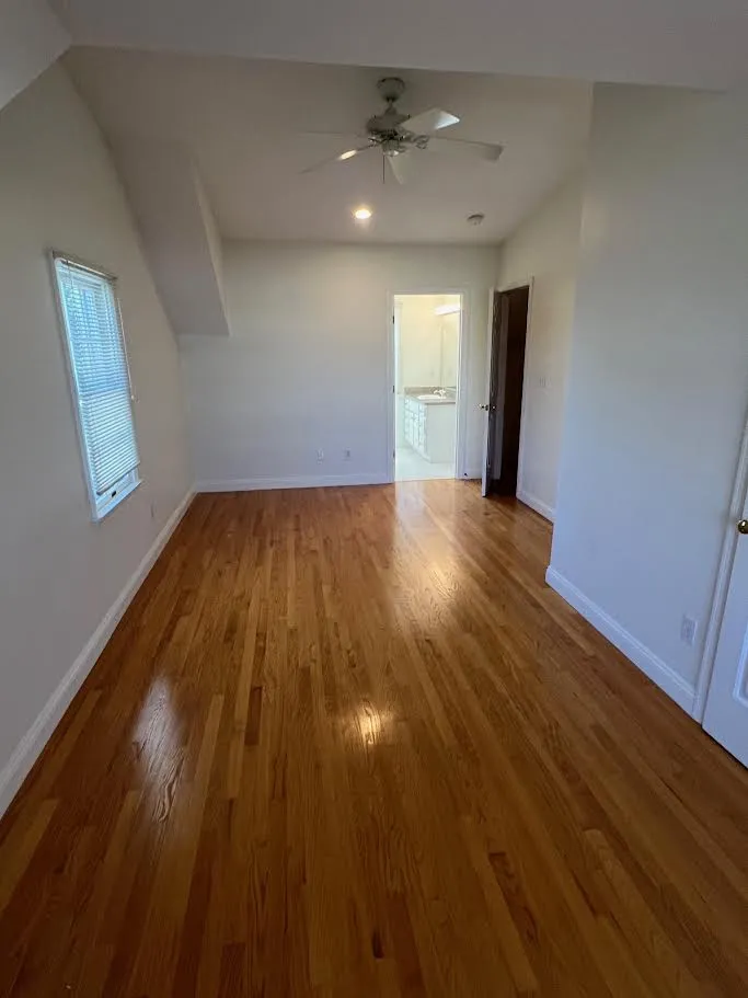 86 Chapel St, Nonantum