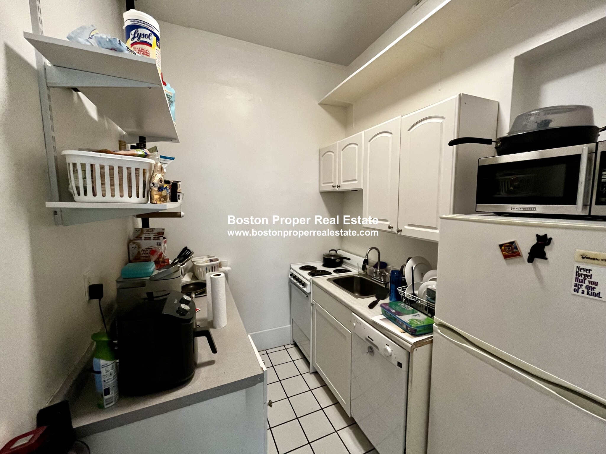 Studio bed, 1 bath apartment for rent at 381 Commonwealth Ave Unit 2, Back Bay — photo 3 of 7