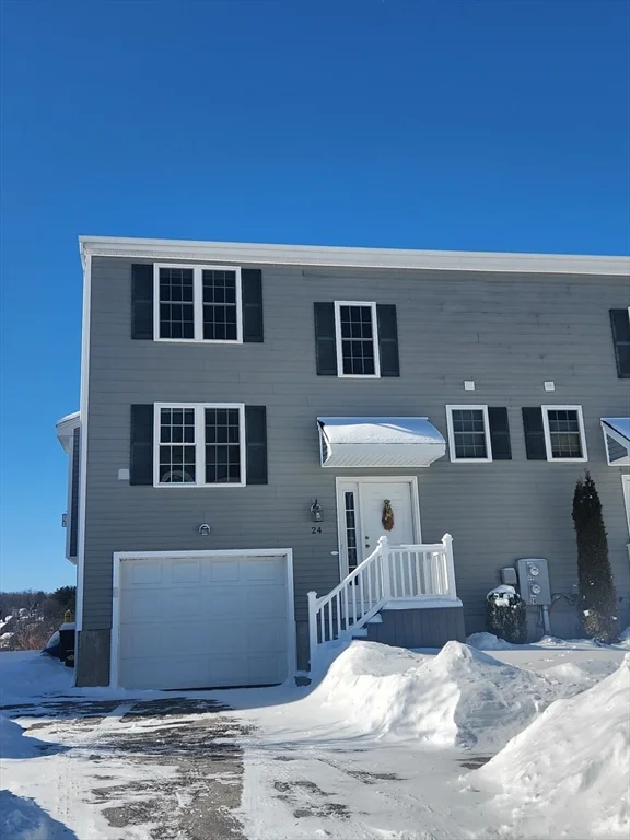 24 Bittersweet Blvd, Worcester