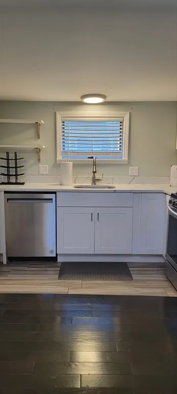 11 Walter, Hyde Park