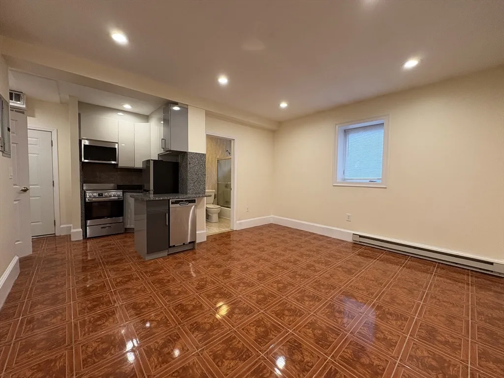 69 Babcock St, North Brookline