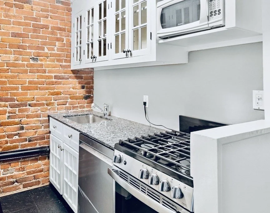 11 Albemarle St, Back Bay