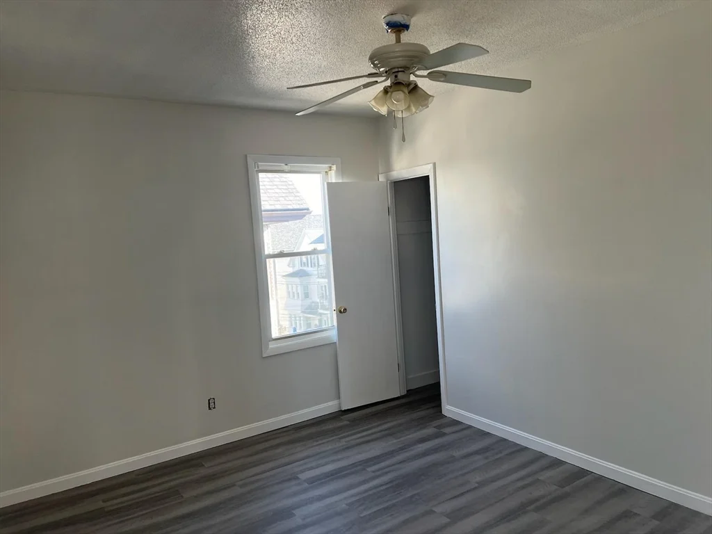 171 Tinkham St, New Bedford