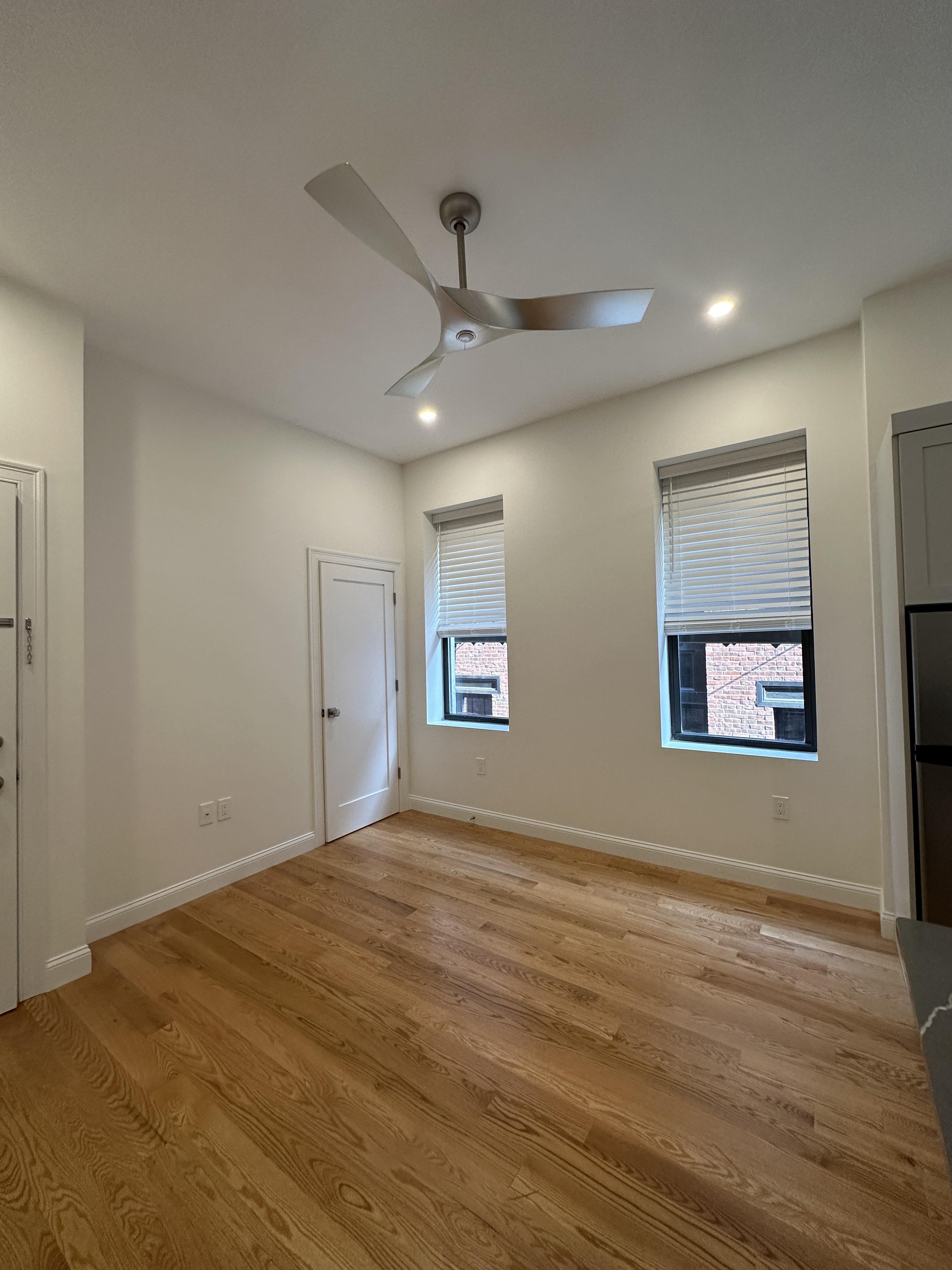 1 bed, 1 bath apartment for rent at 40 Saint Botolph Unit 8, Back Bay — photo 5 of 16