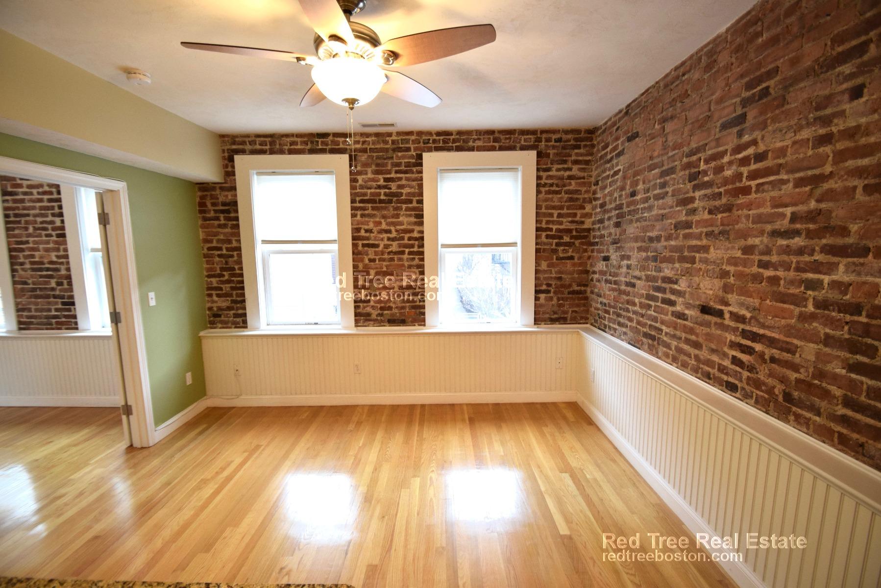 172 Cottage St, East Boston