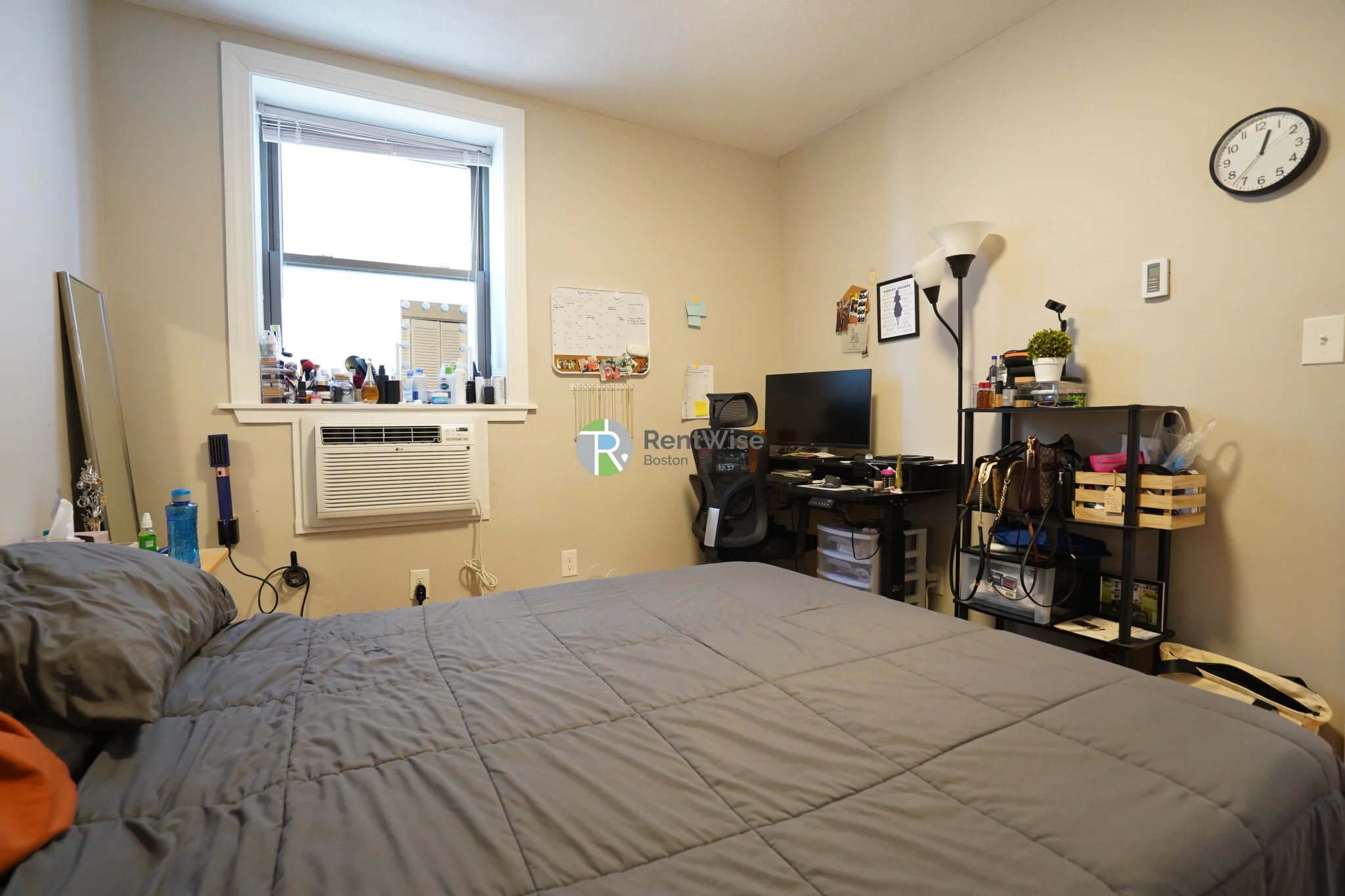 1200 Commonwealth Ave, Brighton