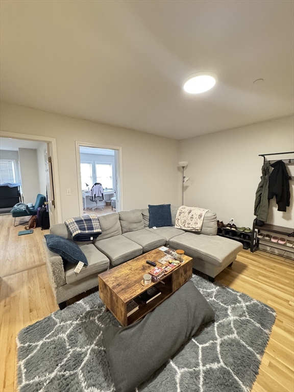 389 W Broadway, South Boston