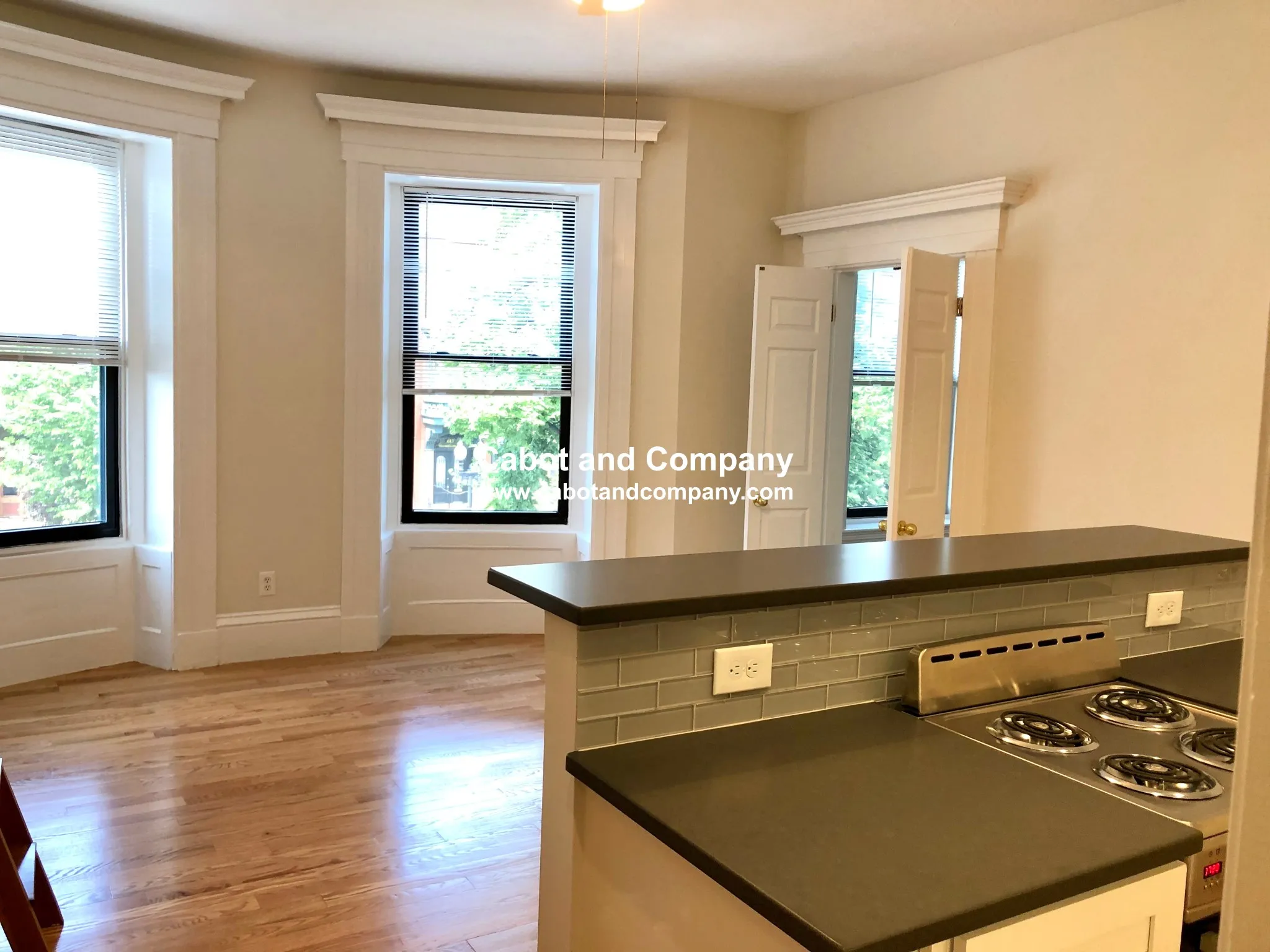 614 Massachusetts Ave, South End