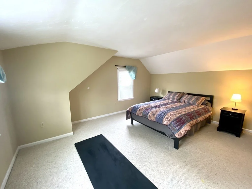 24 Arbor Dr, Shrewsbury