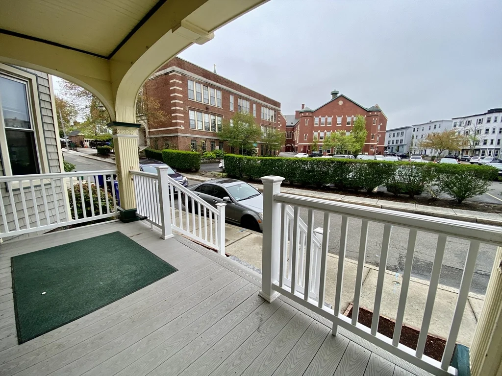27 Hurd Rd, Coolidge Corner