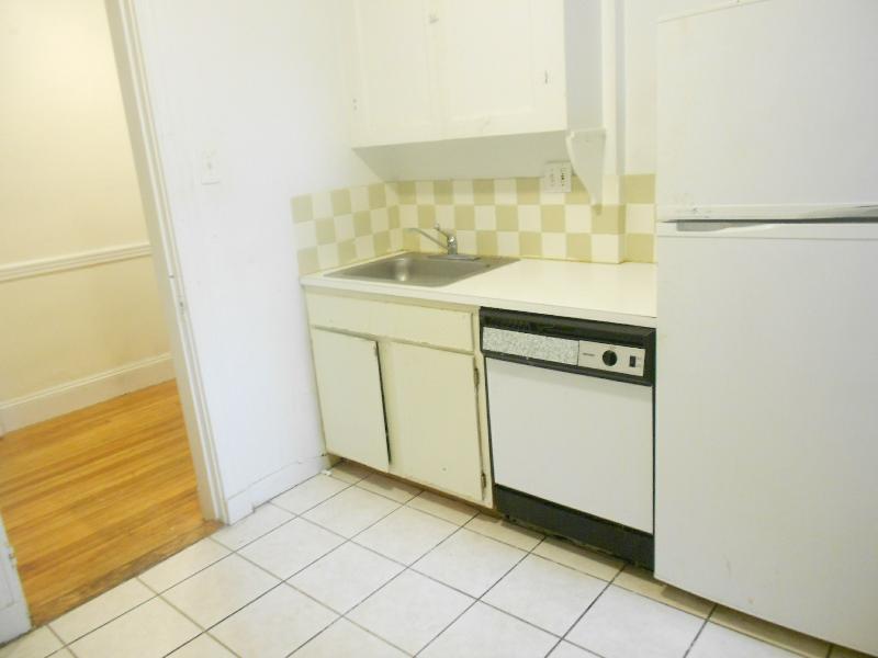 1848 Commonwealth Ave, Brighton