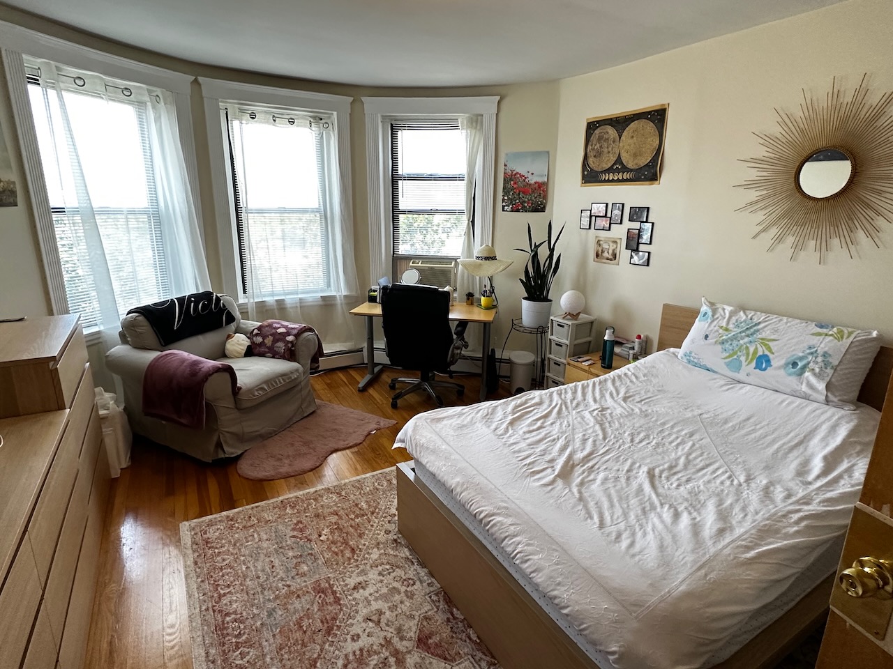 1682 Commonwealth Ave, Brighton