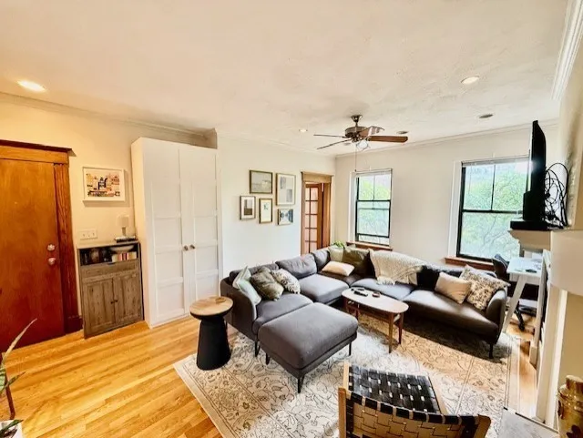 13 Worcester Sq, South End