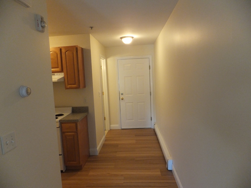 1581 Commercial St, Weymouth