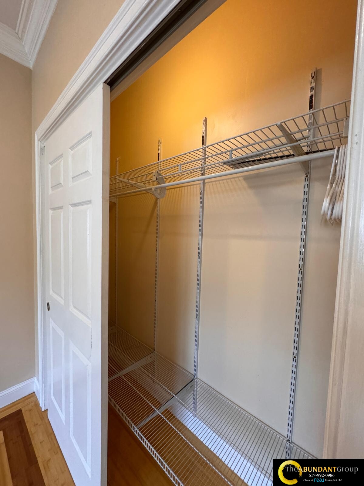 473 Revere Beach Pkwa, Revere