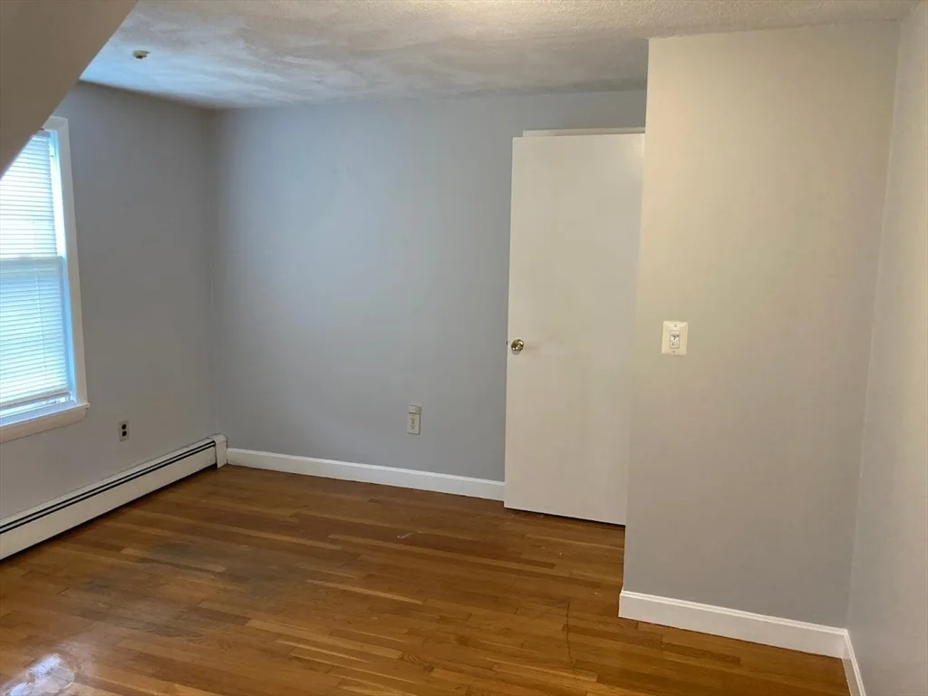 318 Granite St, Quincy
