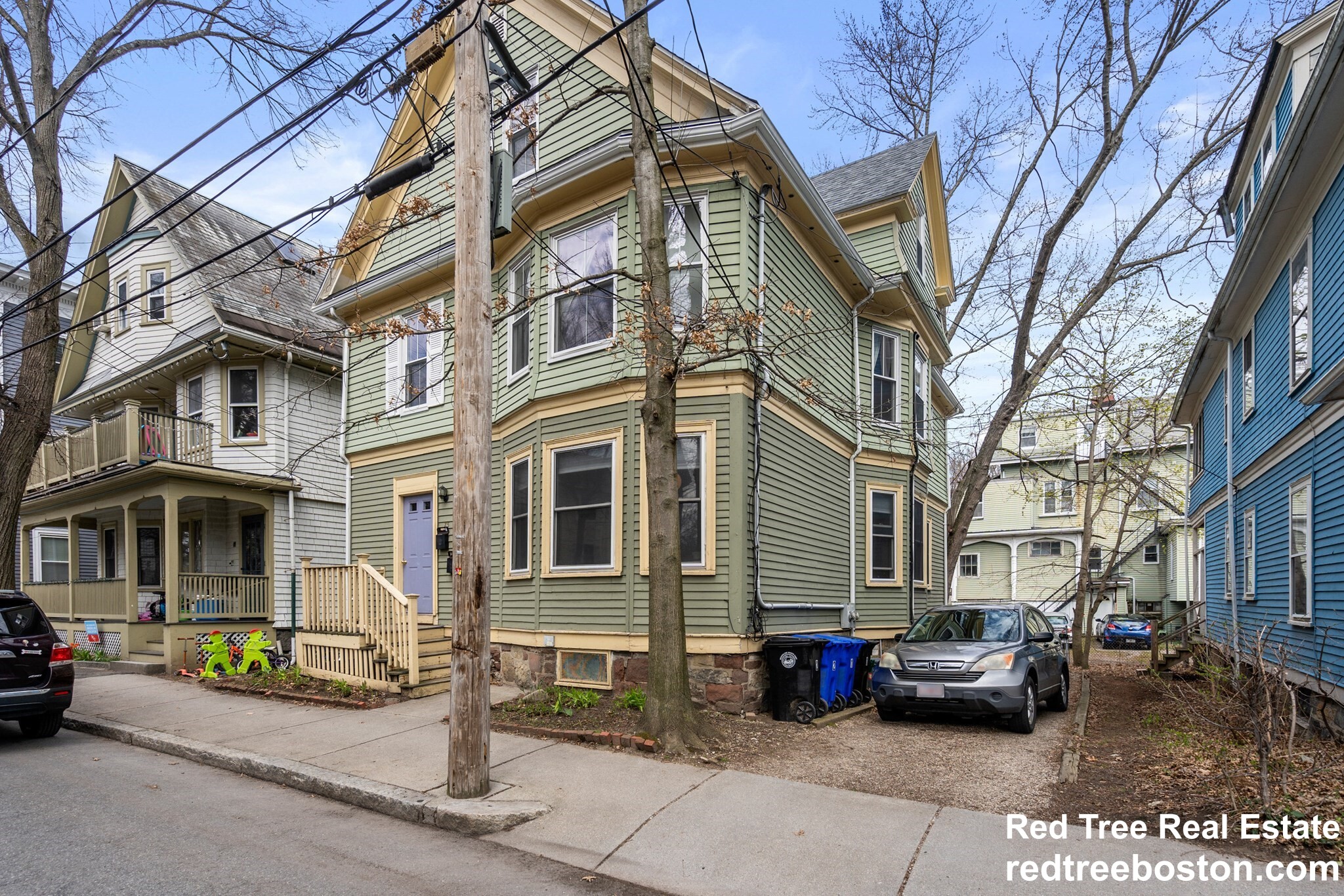 75 Brook St, Brookline Village
